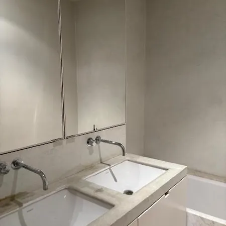 Apartment Modern Two-bedroom With Breathtaking Views And Two Charming Terraces T39