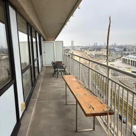 Modern Two-bedroom With Breathtaking Views And Two Charming Terraces T39