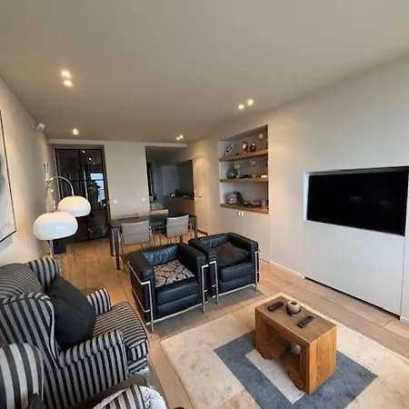 Apartment Modern Two-bedroom With Breathtaking Views And Two Charming Terraces T39 *